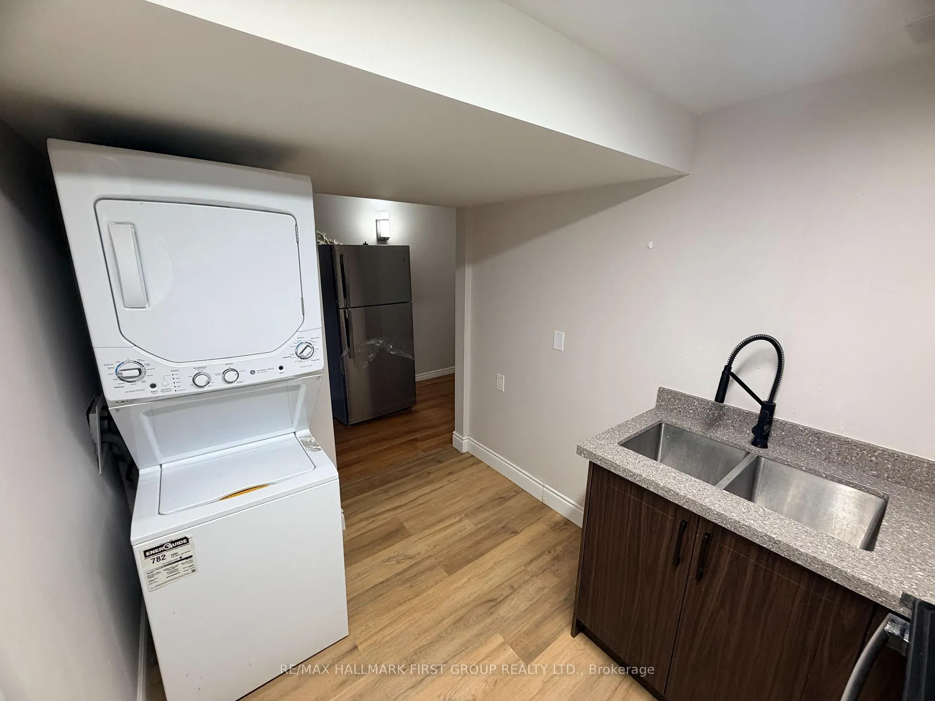Photo 6 of 4 Parkins Drive, Ajax, Central — HOMEH
