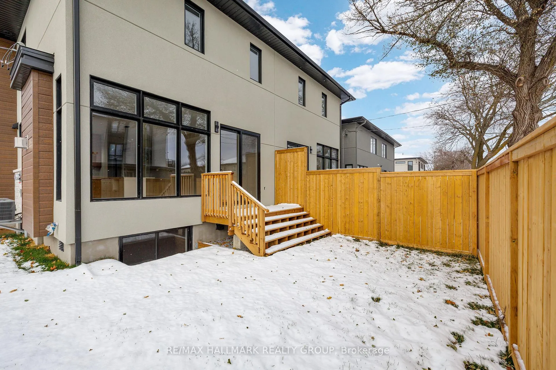 Photo 35 of 507 Dawson Avenue, Ottawa, Westboro/Hampton Park — HOMEH