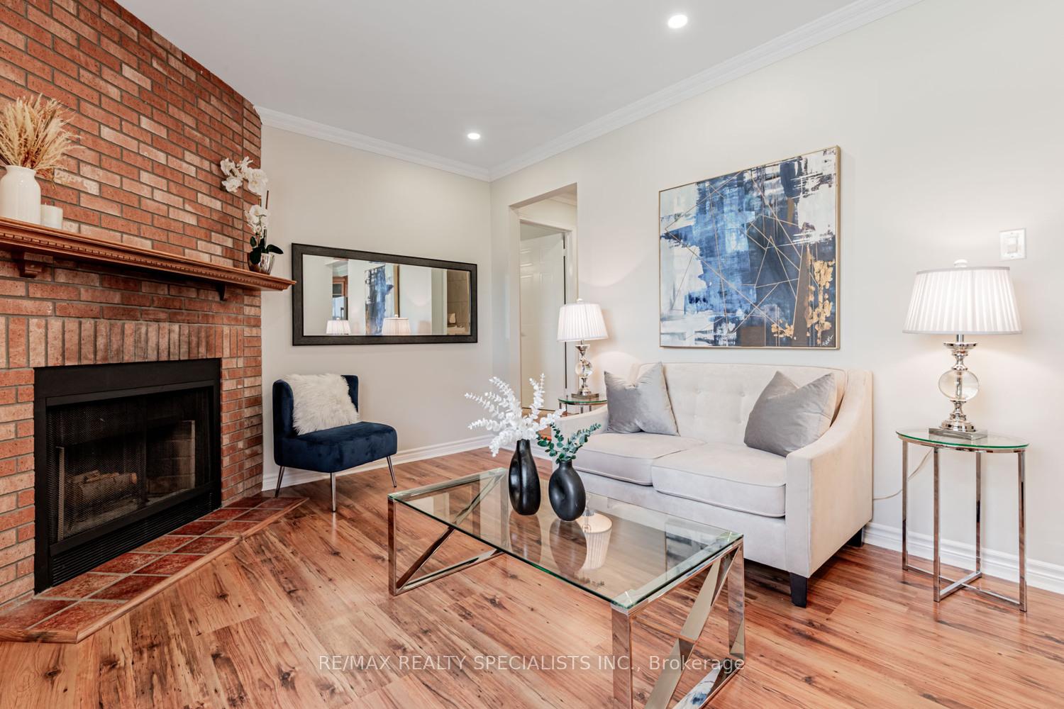 Photo 14 of 42 Resnik Drive, Clarington, Newcastle — HOMEH