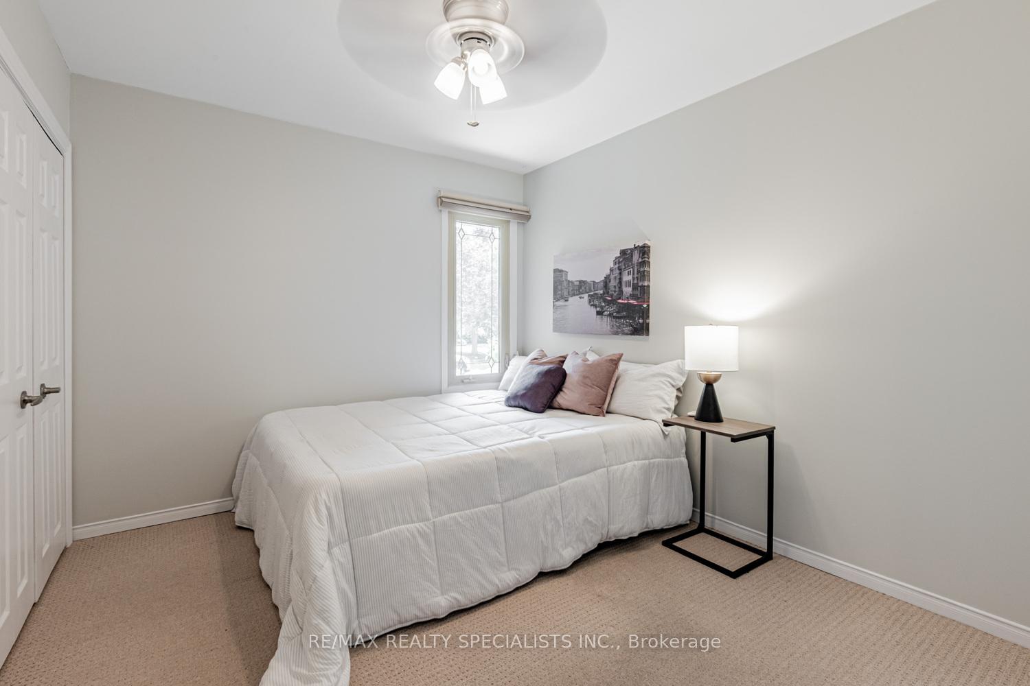 Photo 16 of 42 Resnik Drive, Clarington, Newcastle — HOMEH