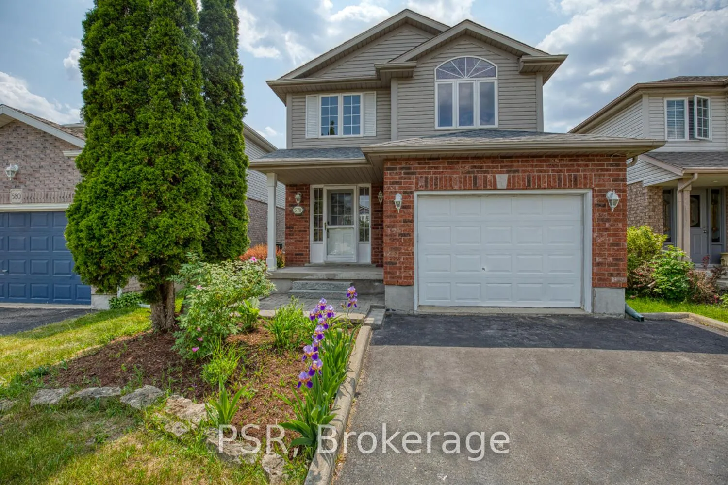 Photo 2 of 578 Chesapeake Crescent, Waterloo, Eastbridge — HOMEH