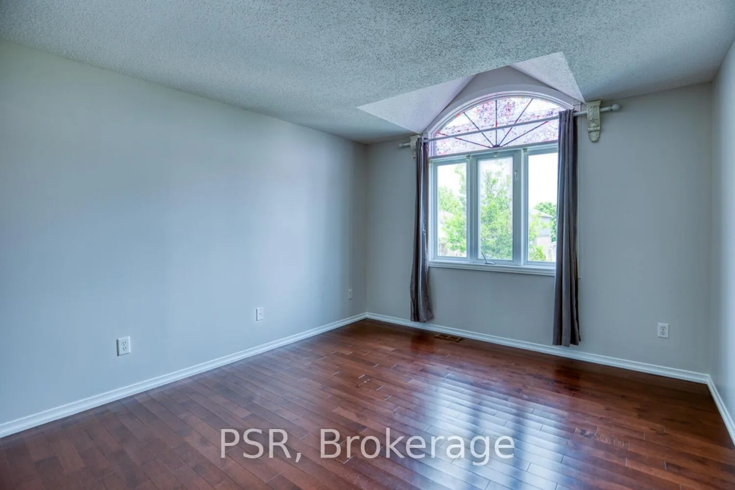 Photo 15 of 578 Chesapeake Crescent, Waterloo, Eastbridge — HOMEH