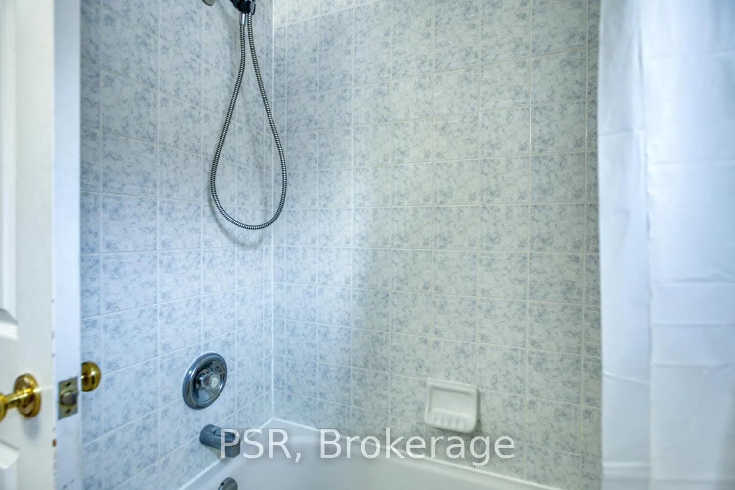 Photo 20 of 578 Chesapeake Crescent, Waterloo, Eastbridge — HOMEH
