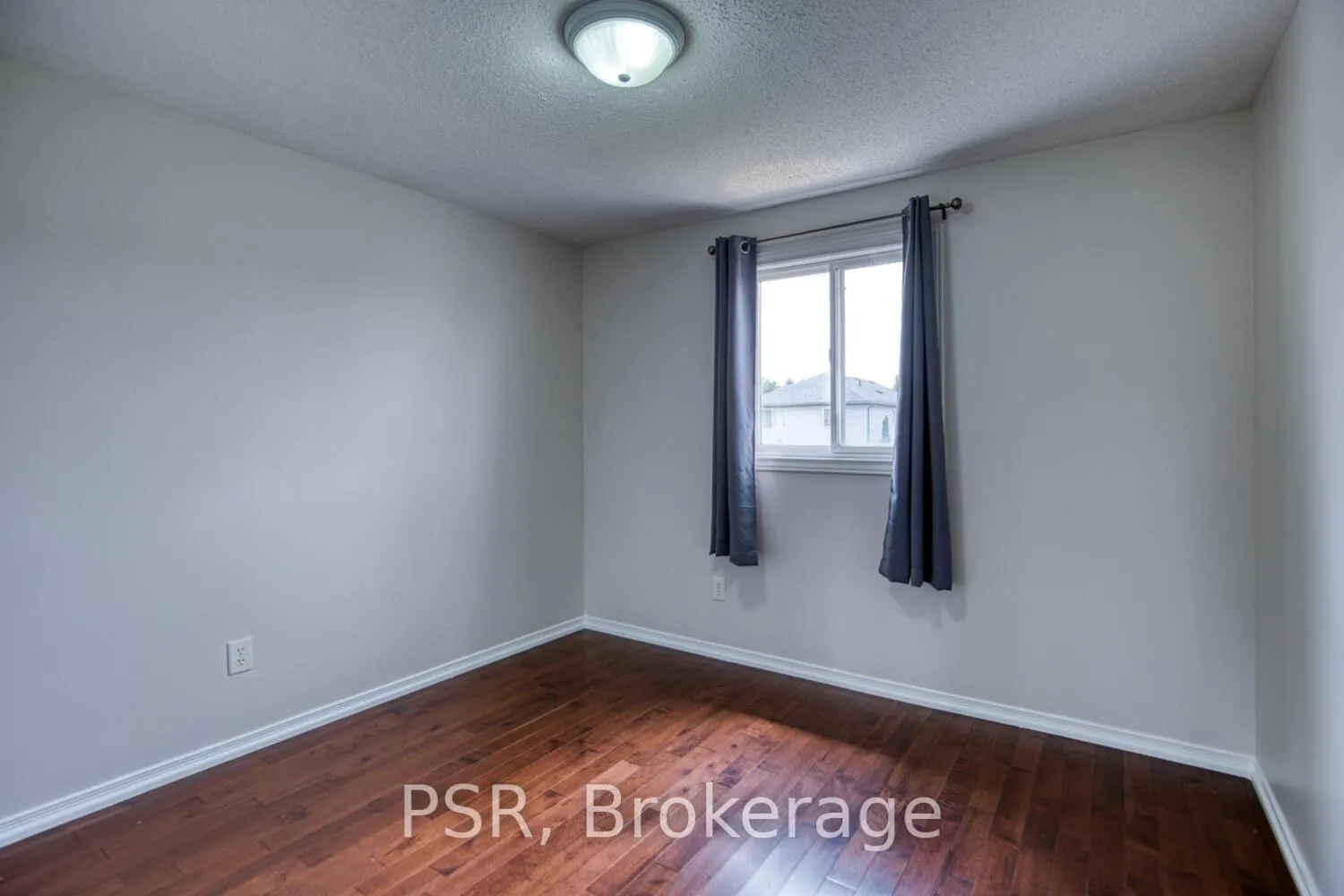 Photo 24 of 578 Chesapeake Crescent, Waterloo, Eastbridge — HOMEH