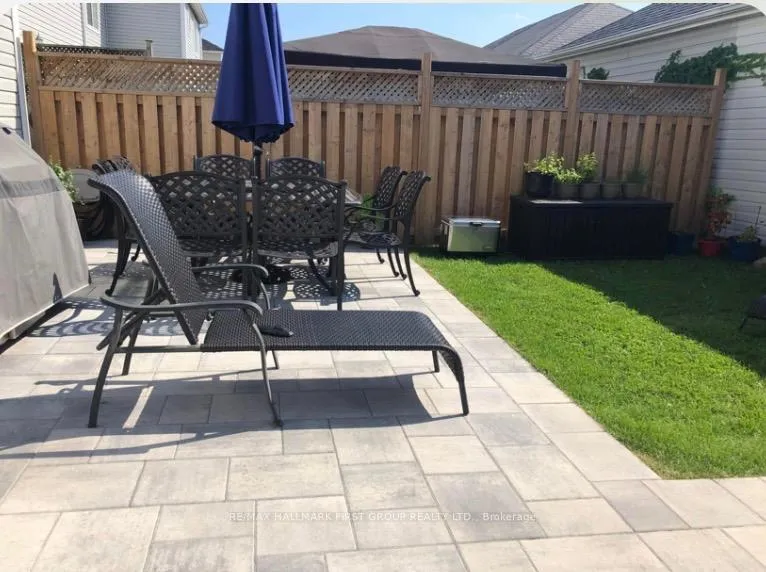 Photo 16 of 902 Audley Road S, Ajax, South East — HOMEH