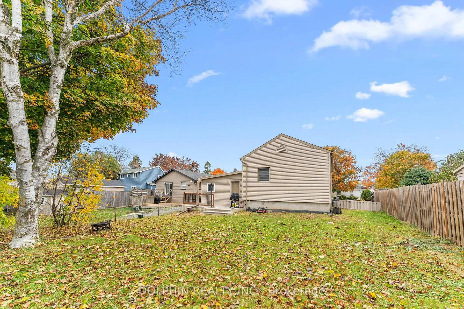 Photo 17 of Unit Upper, 5 Victoria Street, Clarington, Bowmanville — HOMEH
