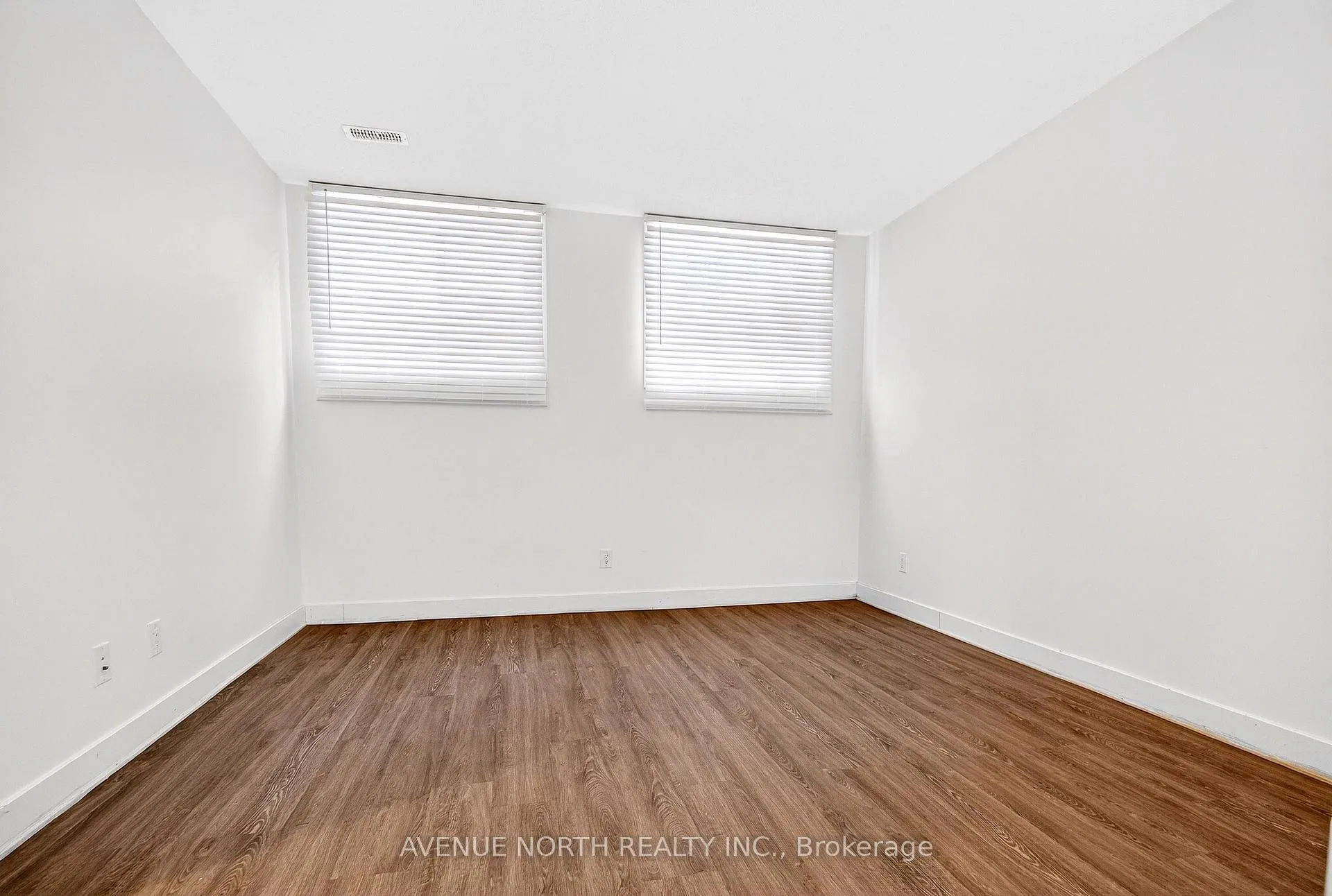 Photo 8 of Unit B, 47 Dun Skipper Drive, Ottawa, Blossom Park/Kemp Park/Findlay Creek — HOMEH