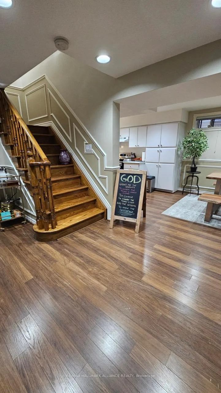 Photo 3 of Unit Lower, 33 Trevor Street, Vaughan, East Woodbridge — HOMEH