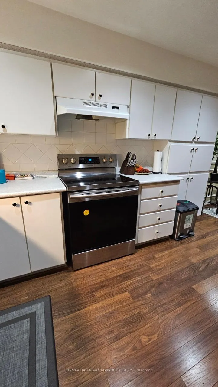 Photo 14 of Unit Lower, 33 Trevor Street, Vaughan, East Woodbridge — HOMEH