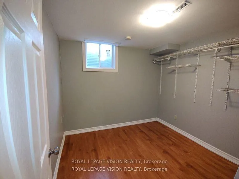 Photo 8 of Unit Lower, 738 Stonepath Circle, Pickering, Amberlea — HOMEH