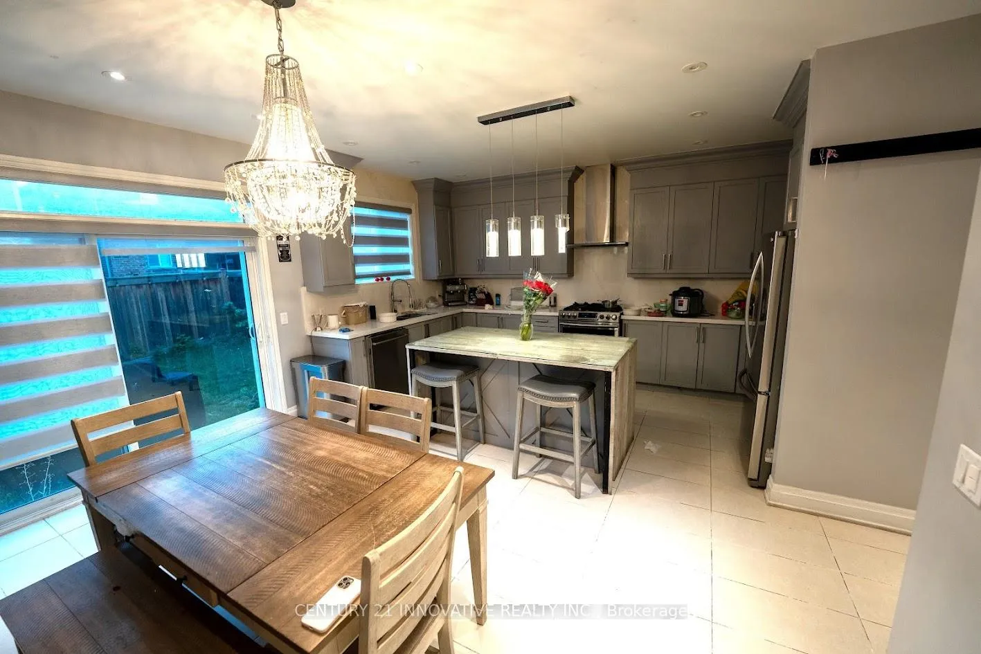 Photo 6 of 2406 Bridle Road, Oshawa, Windfields — HOMEH
