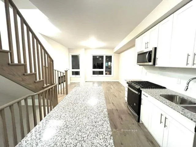 Photo 9 of 1702 Pleasure Valley Path E, Oshawa, Samac — HOMEH