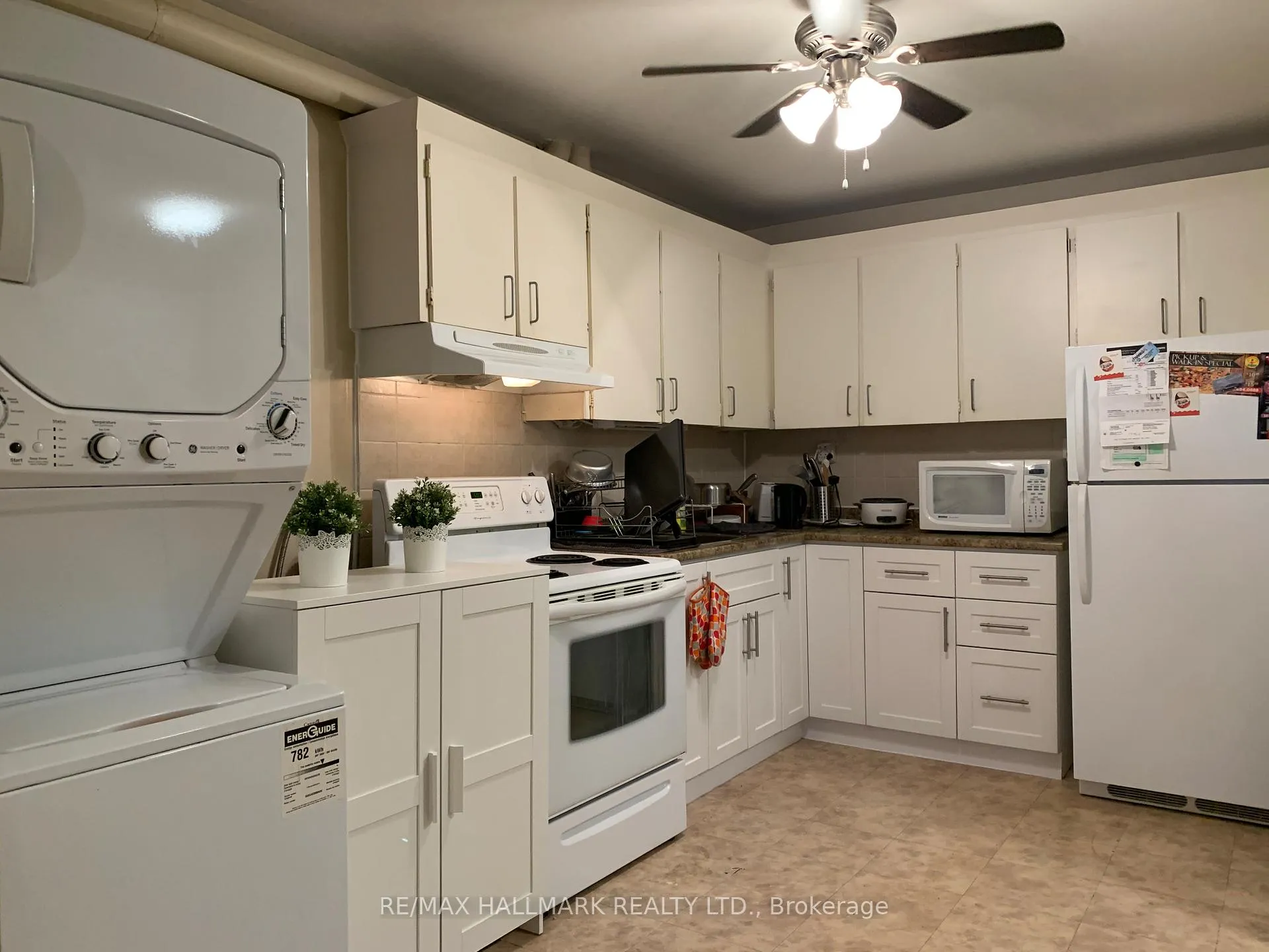 Photo 5 of Unit 2, 2844 Danforth Avenue, Toronto, East End-Danforth — HOMEH
