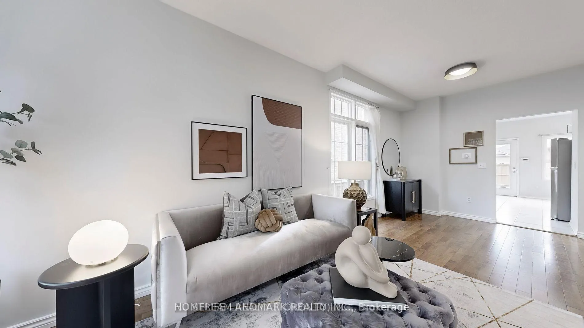Photo 5 of 41 Bur Oak Avenue, Markham, Berczy — HOMEH
