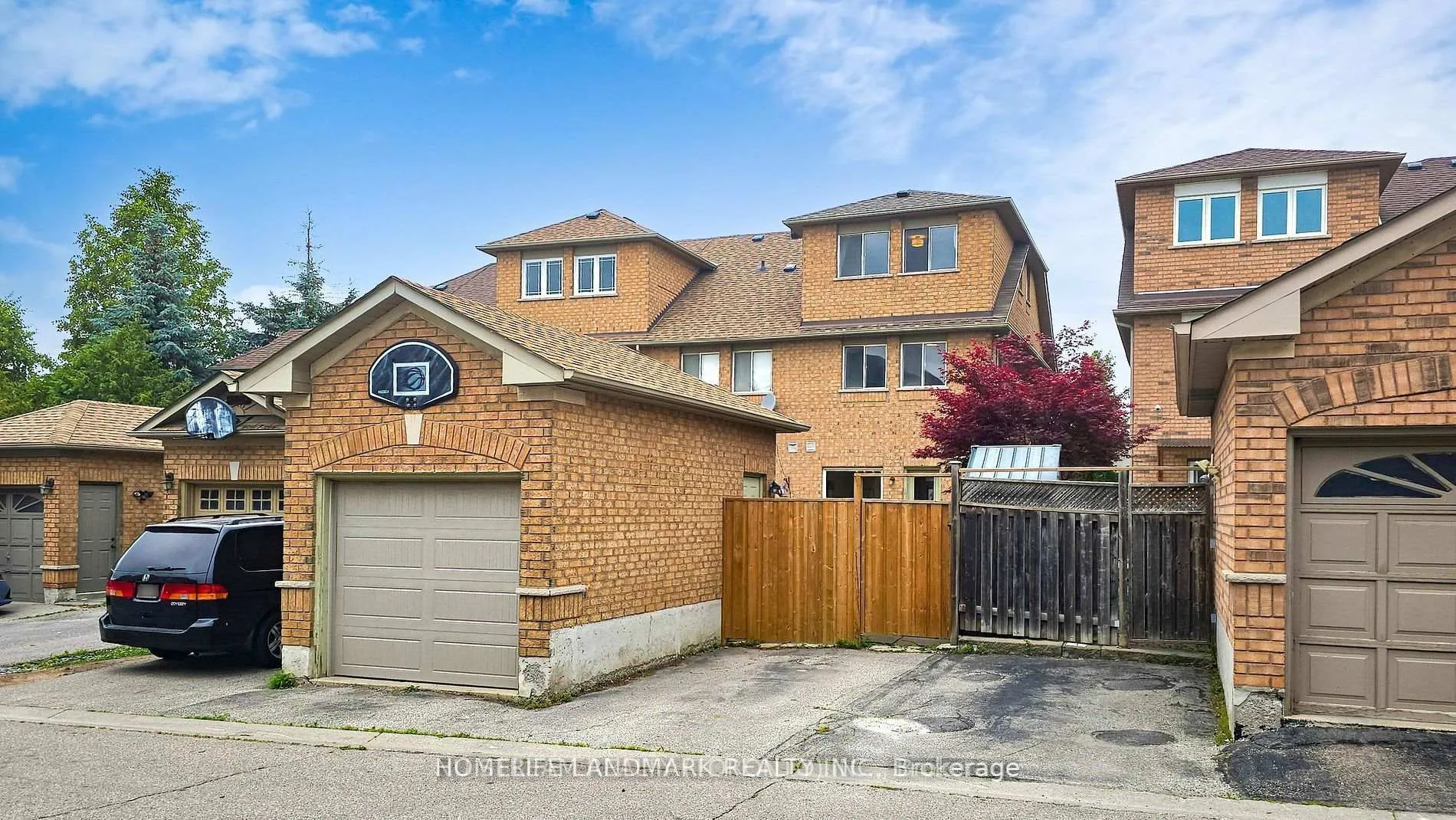 Photo 24 of 41 Bur Oak Avenue, Markham, Berczy — HOMEH