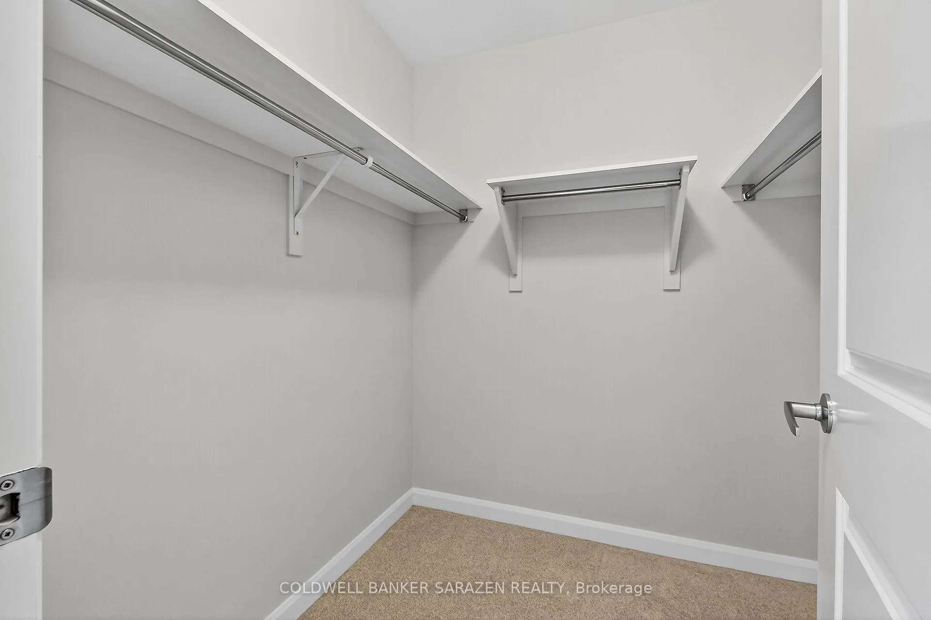 Photo 34 of 936 Eileen Vollick Crescent, Ottawa, Kanata - Morgan's Grant/South March — HOMEH