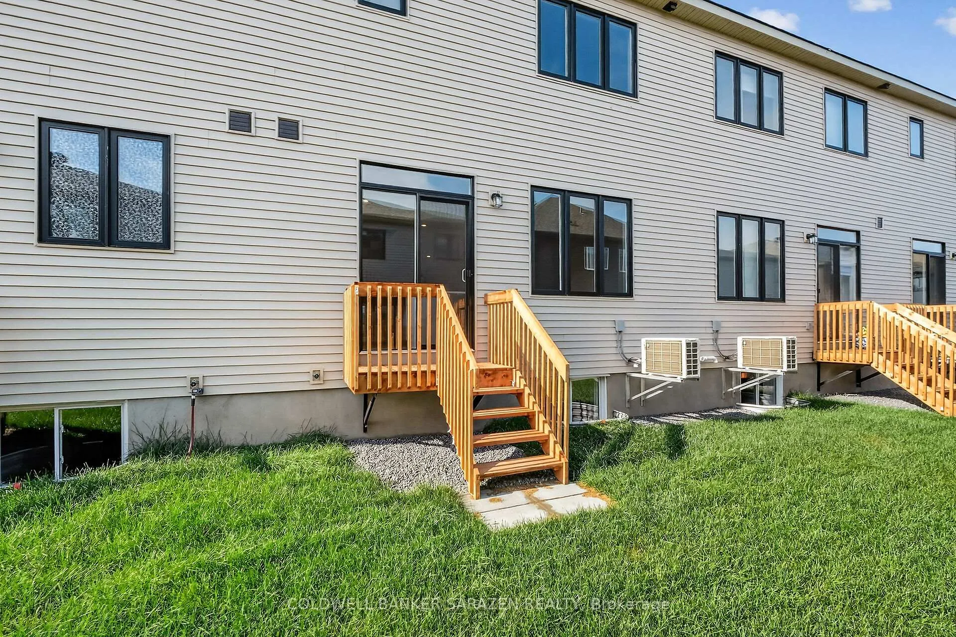 Photo 41 of 936 Eileen Vollick Crescent, Ottawa, Kanata - Morgan's Grant/South March — HOMEH