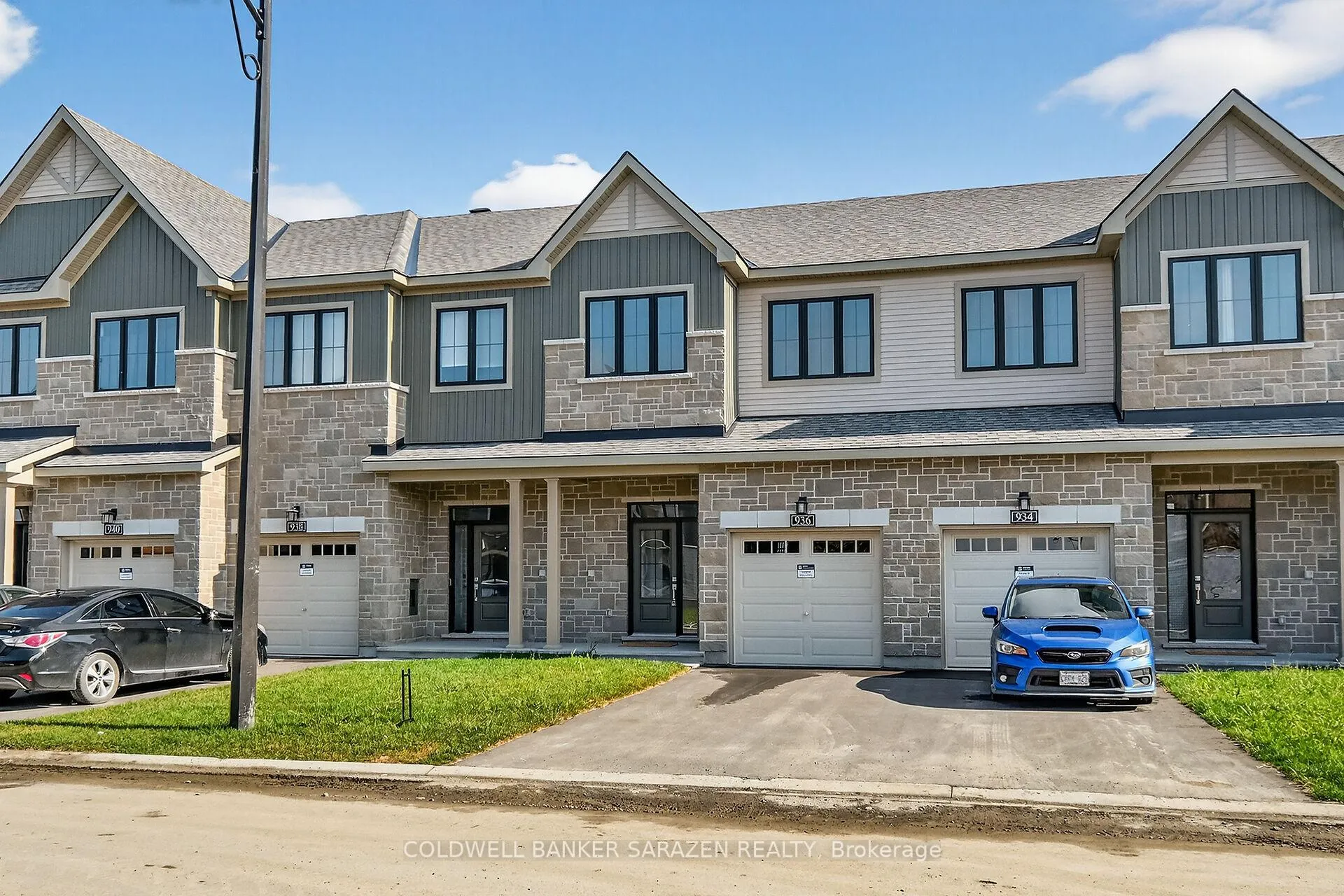 Photo 43 of 936 Eileen Vollick Crescent, Ottawa, Kanata - Morgan's Grant/South March — HOMEH