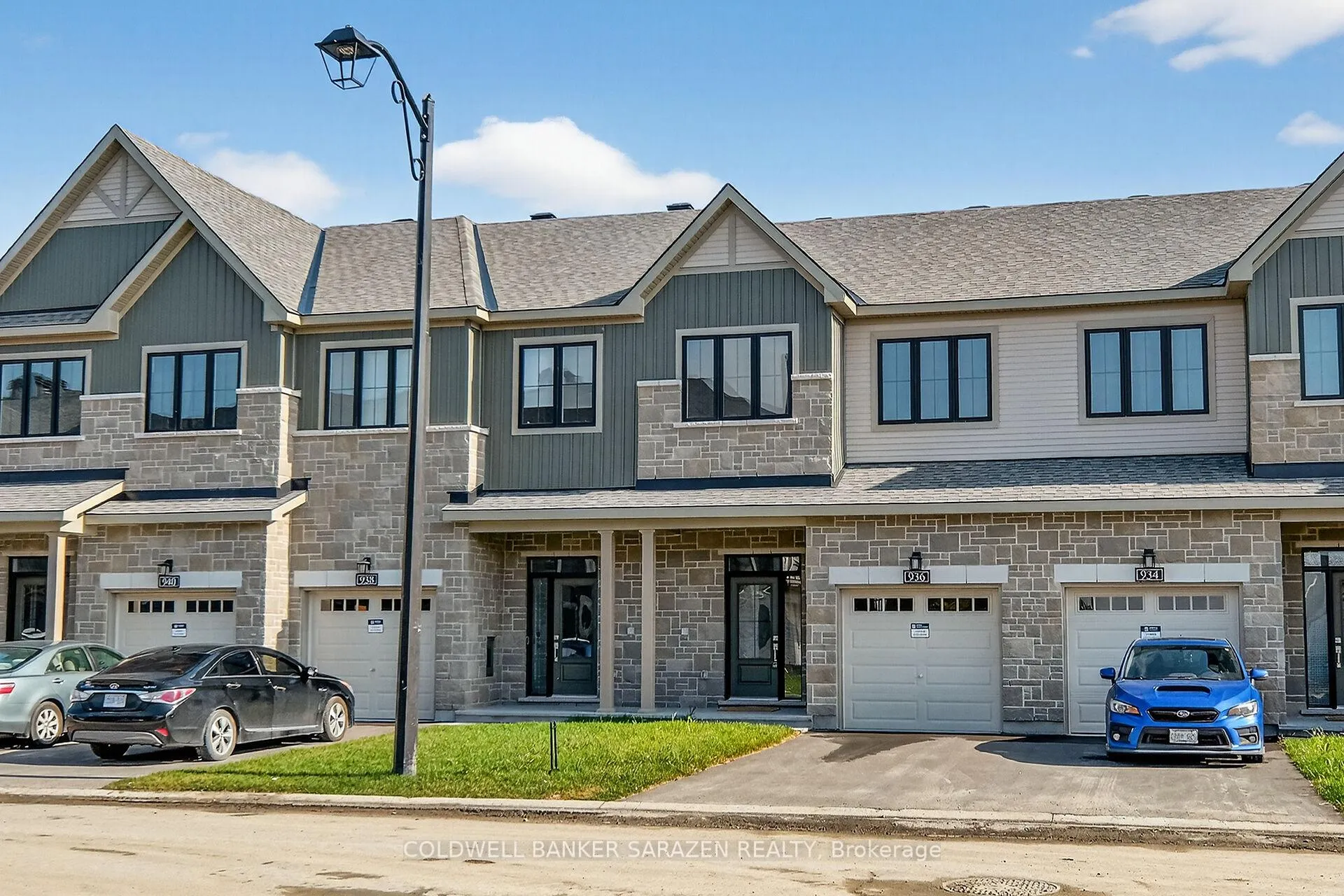Photo 45 of 936 Eileen Vollick Crescent, Ottawa, Kanata - Morgan's Grant/South March — HOMEH