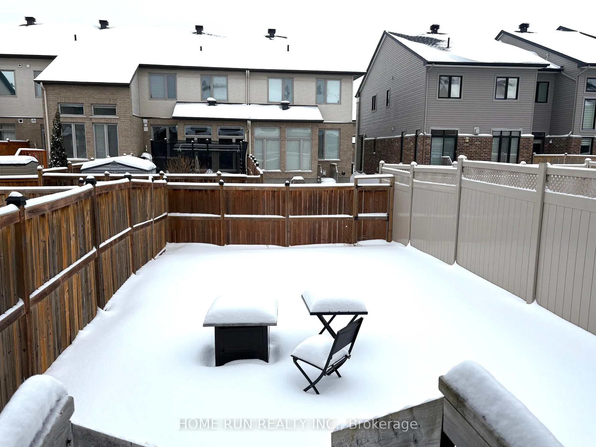 Photo 13 of 520 Earnscliffe Grove, Ottawa, Riverside South/Gloucester Glen — HOMEH