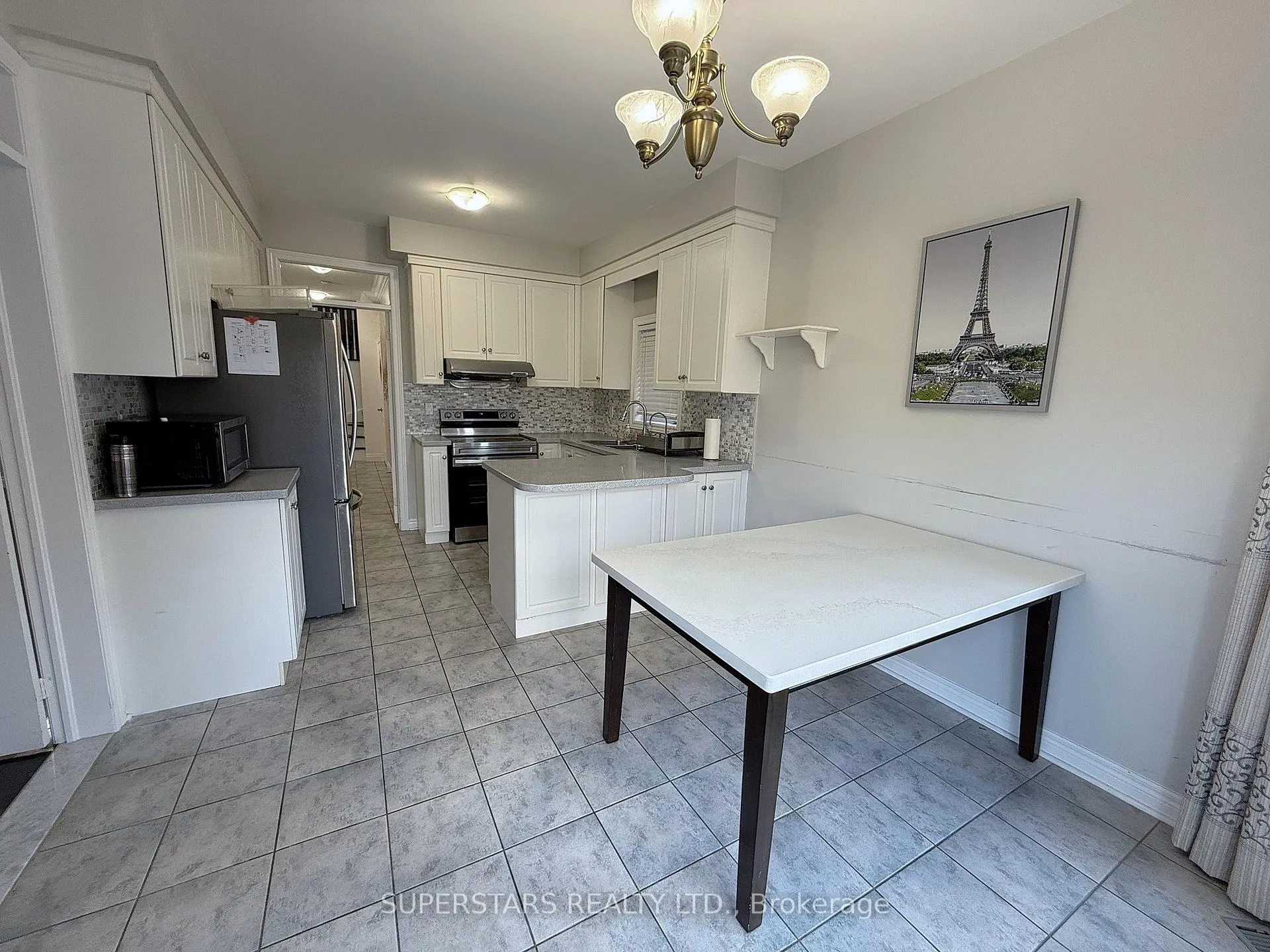 Photo 5 of 28 Quantum Street, Markham, Middlefield — HOMEH