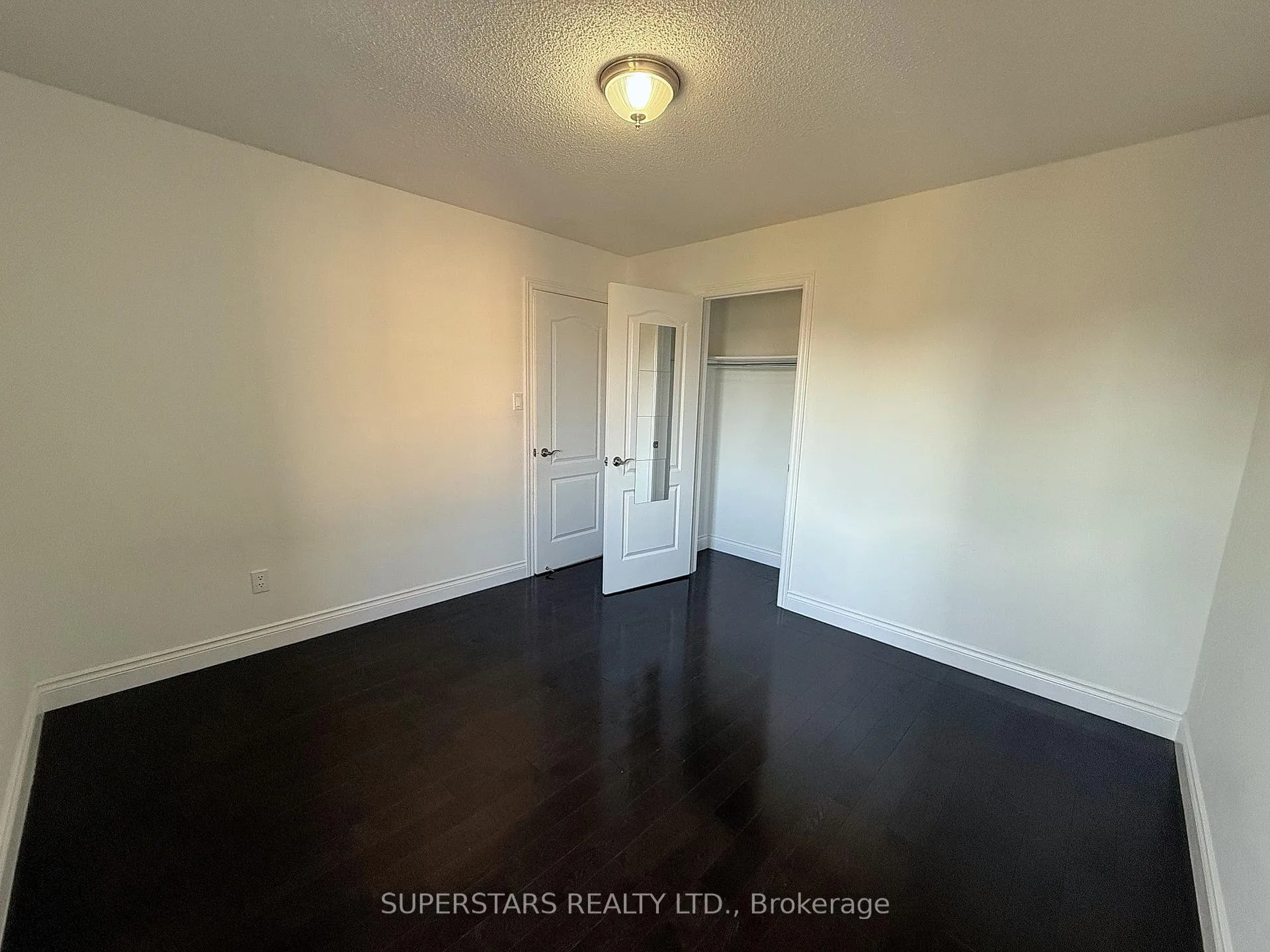 Photo 11 of 28 Quantum Street, Markham, Middlefield — HOMEH
