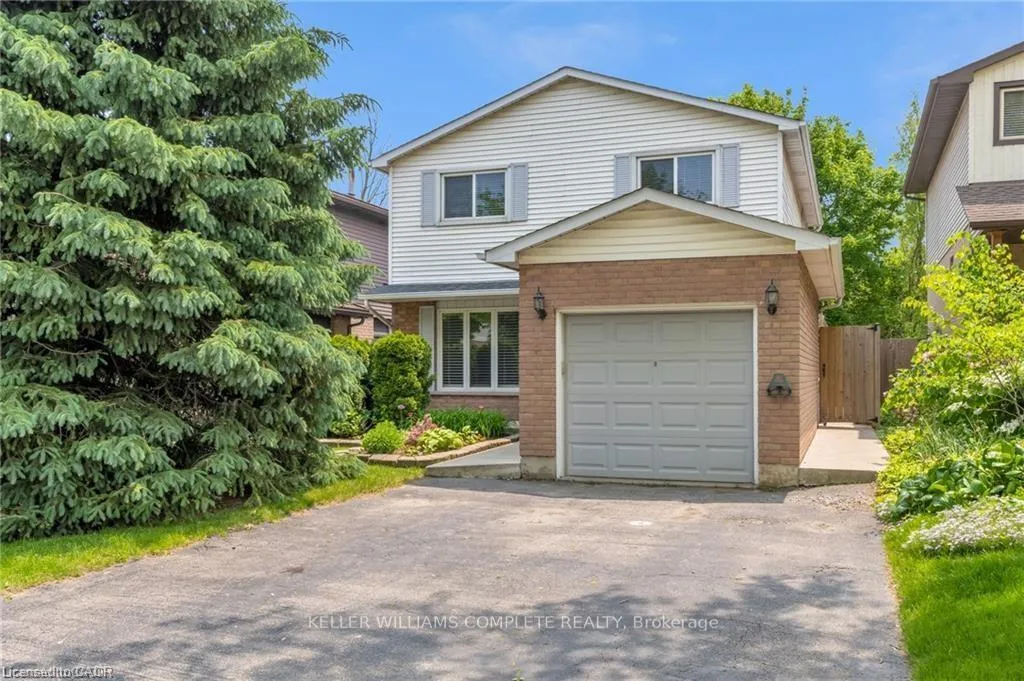 Photo 3 of 14 Oceanic Drive, Hamilton, Lakeshore — HOMEH