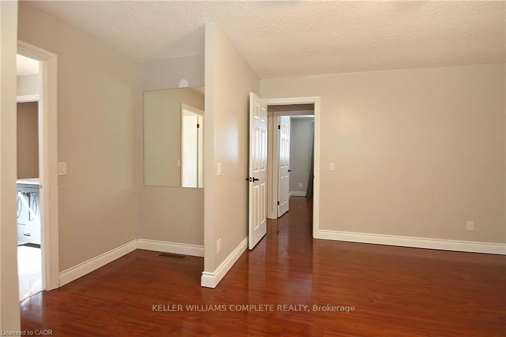 Photo 27 of 14 Oceanic Drive, Hamilton, Lakeshore — HOMEH