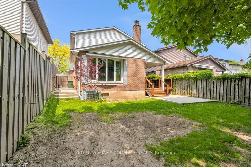 Photo 31 of 14 Oceanic Drive, Hamilton, Lakeshore — HOMEH