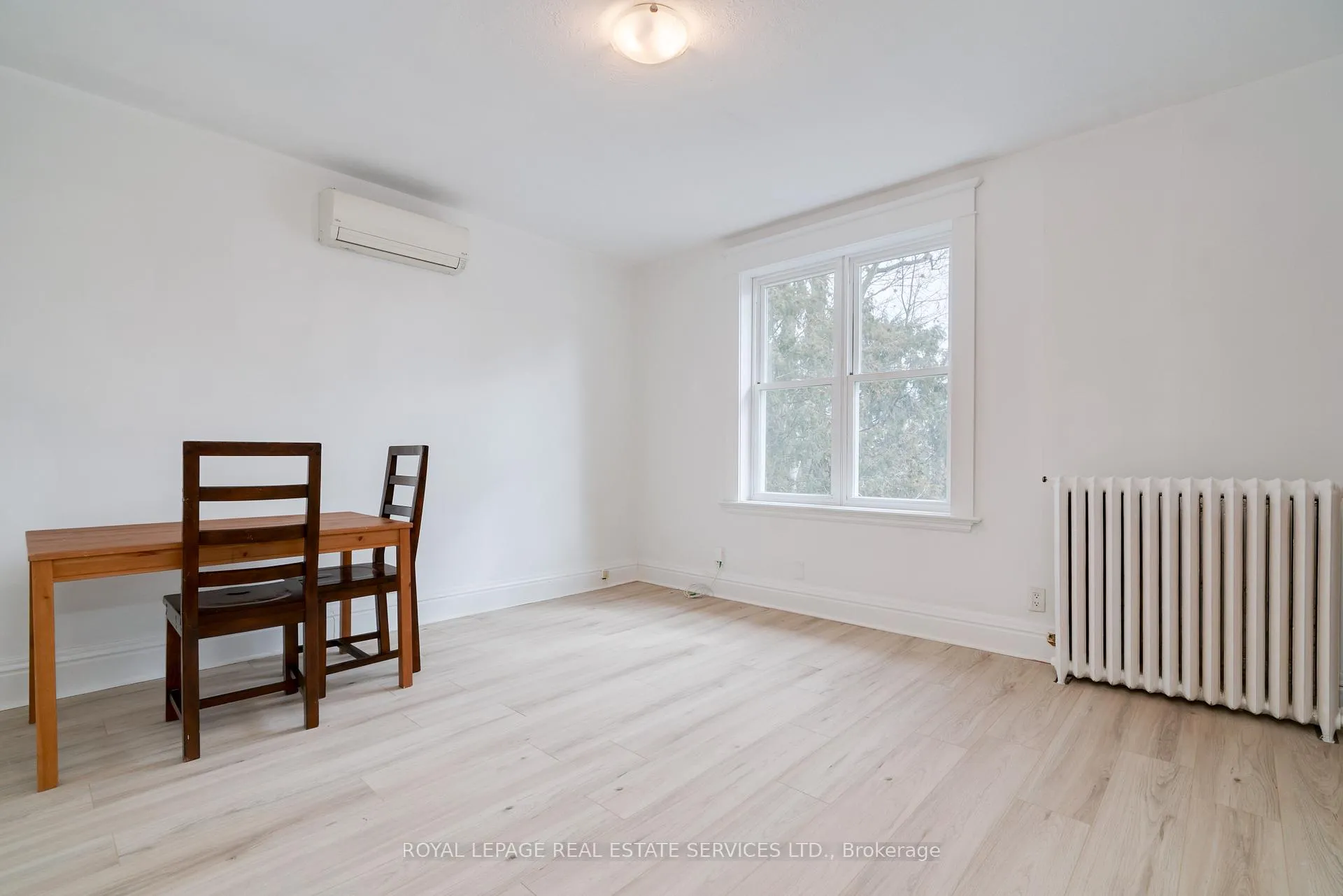Photo 6 of Unit 2, 18 Shorncliffe Avenue, Toronto, Forest Hill South — HOMEH