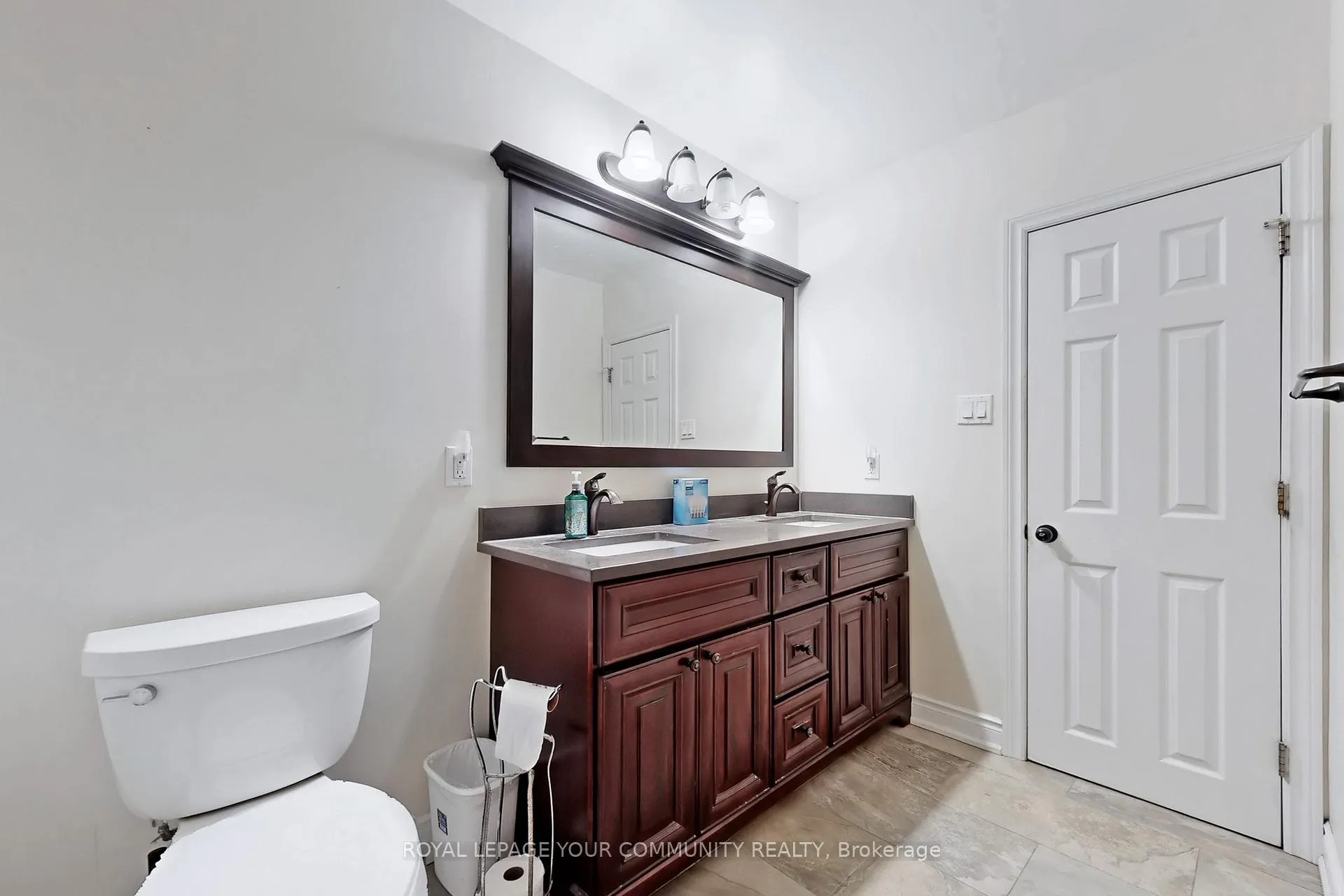 Photo 34 of Unit Upper, 23 Fontainbleau Drive, North York, Newtonbrook West — HOMEH