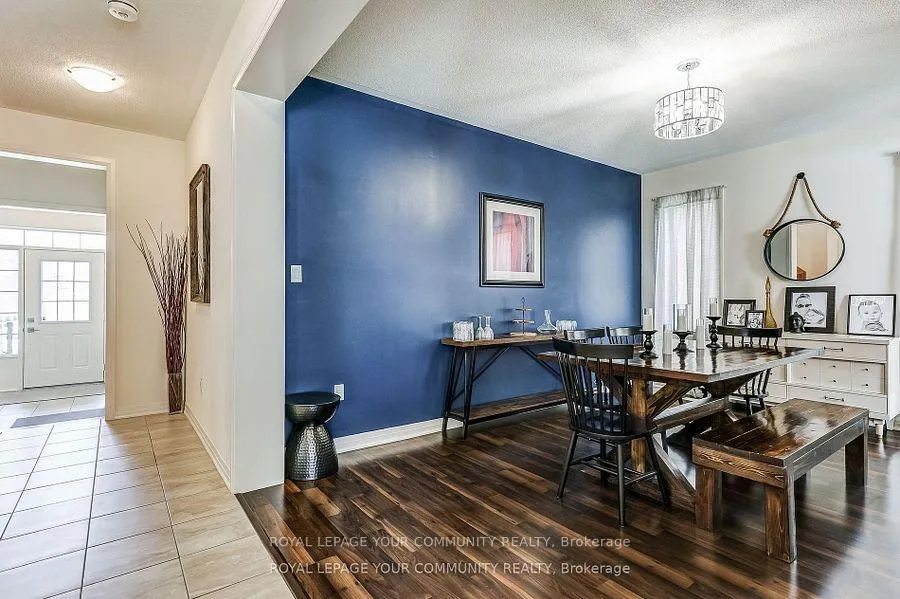 Photo 8 of 136 Casserley Crescent, New Tecumseth, Tottenham — HOMEH