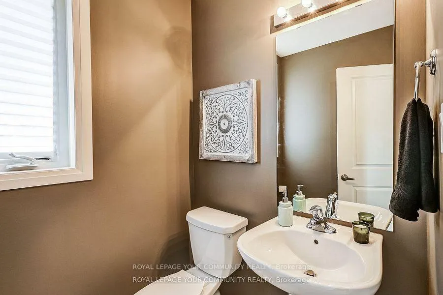 Photo 19 of 136 Casserley Crescent, New Tecumseth, Tottenham — HOMEH