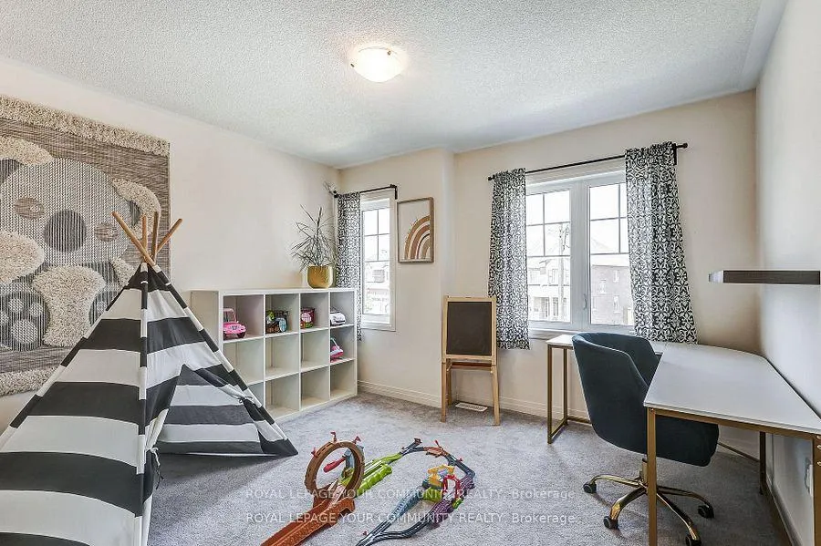 Photo 21 of 136 Casserley Crescent, New Tecumseth, Tottenham — HOMEH