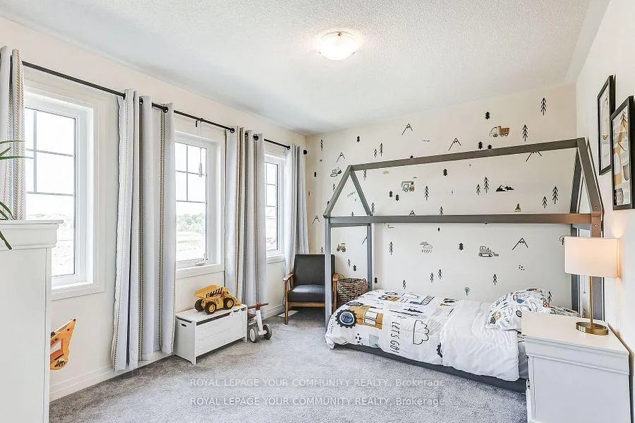 Photo 27 of 136 Casserley Crescent, New Tecumseth, Tottenham — HOMEH