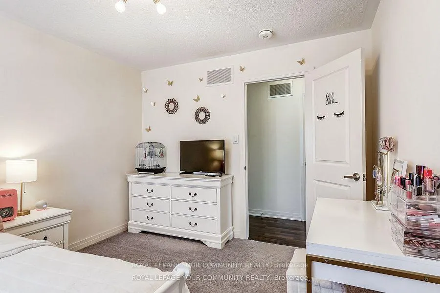 Photo 32 of 136 Casserley Crescent, New Tecumseth, Tottenham — HOMEH