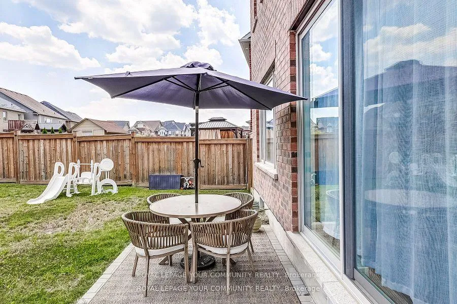 Photo 38 of 136 Casserley Crescent, New Tecumseth, Tottenham — HOMEH