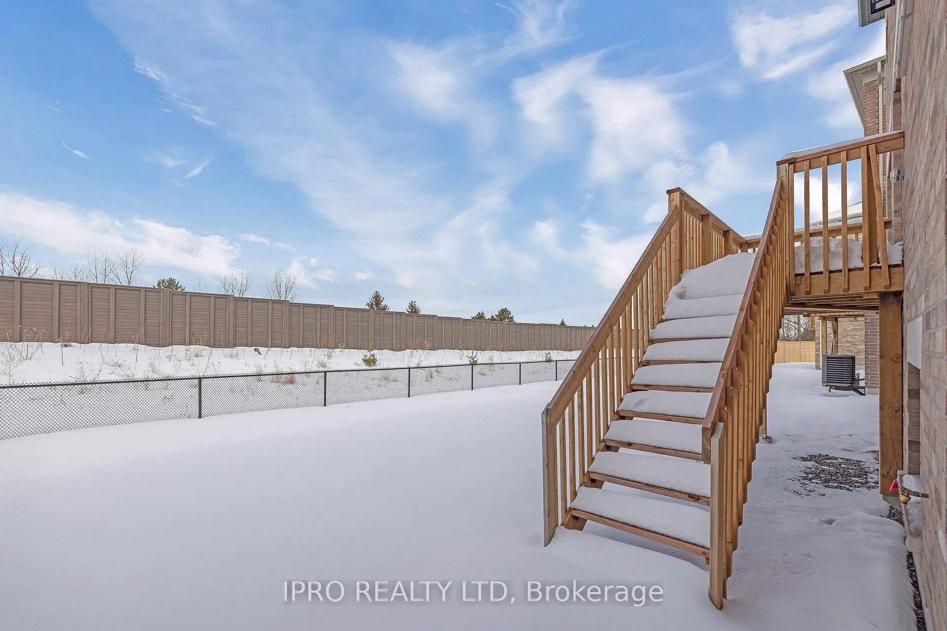 Photo 38 of 38 Pine Hill Crescent, Aurora, Aurora Estates — HOMEH