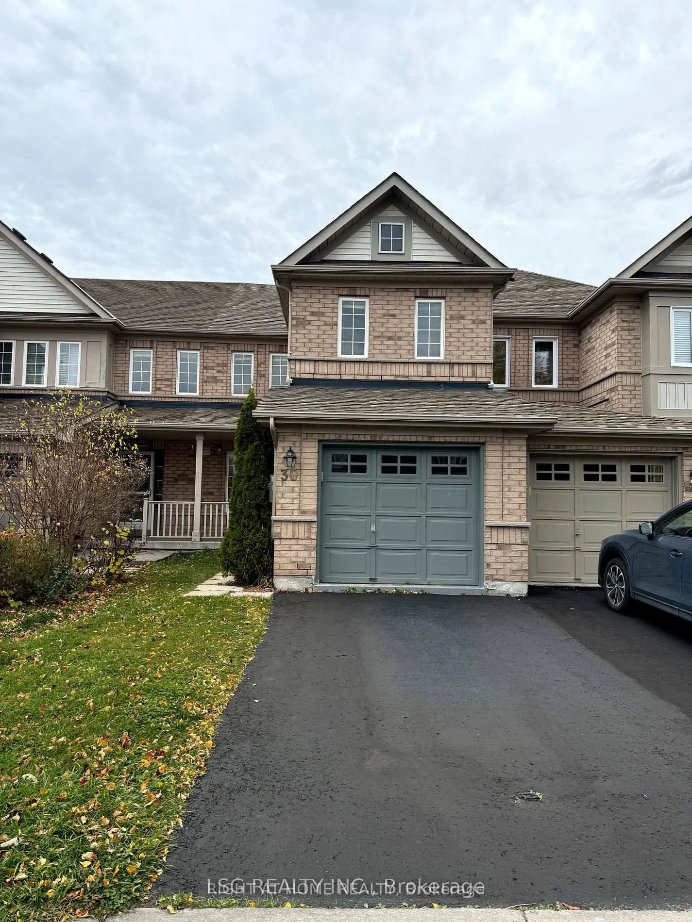 Photo 2 of 30 Inlet Bay Drive, Whitby, Port Whitby — HOMEH