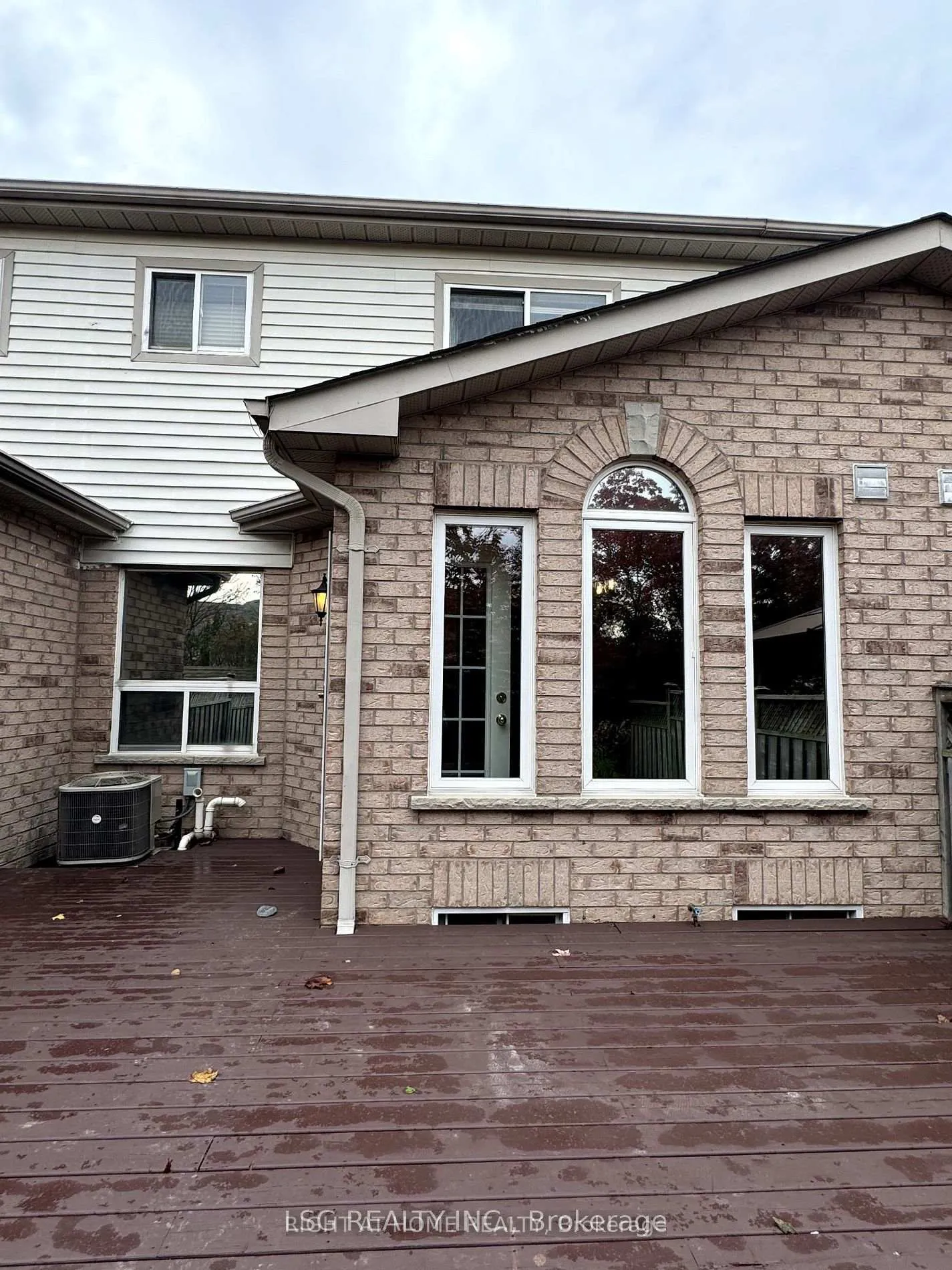 Photo 10 of 30 Inlet Bay Drive, Whitby, Port Whitby — HOMEH