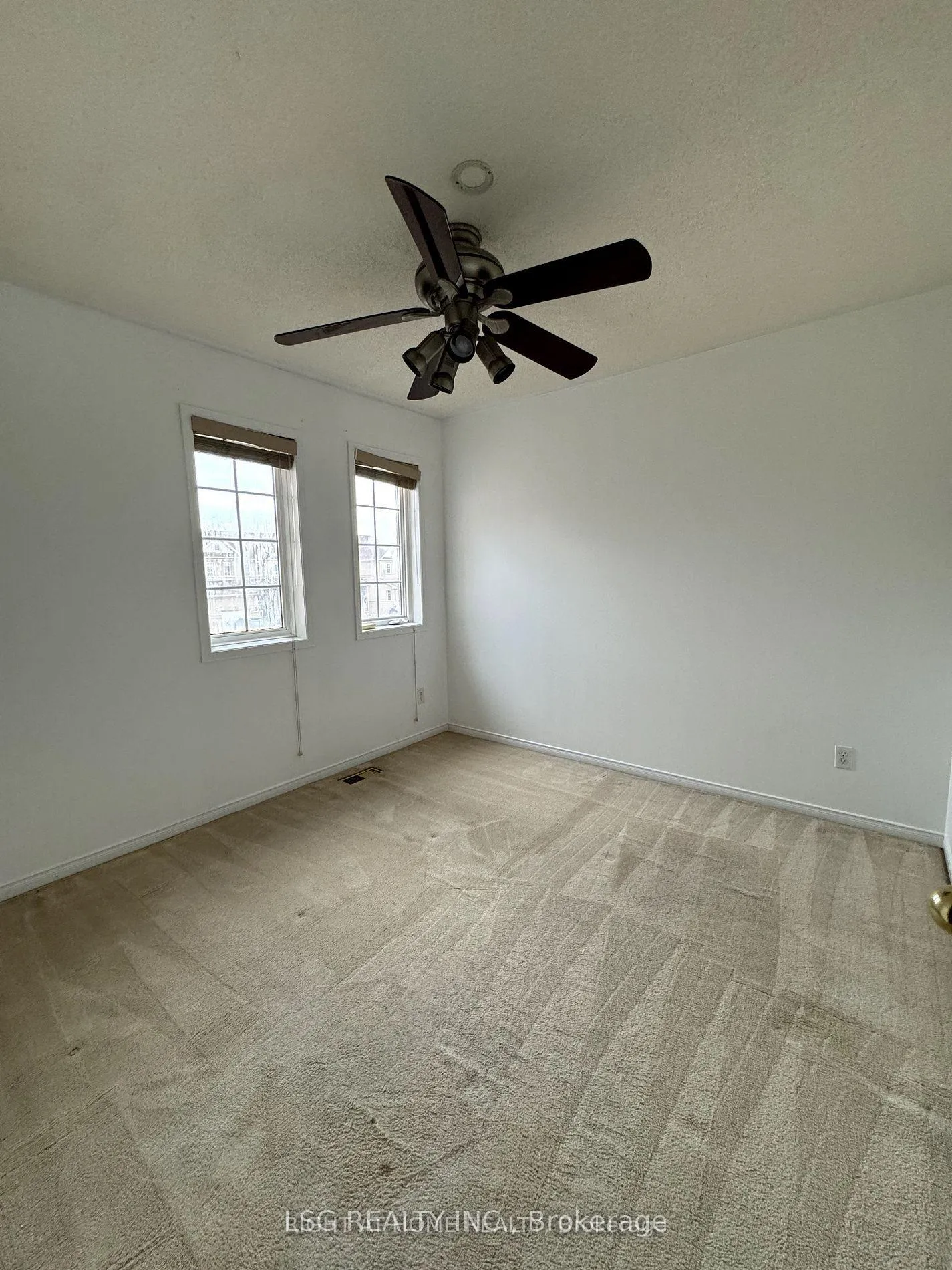 Photo 15 of 30 Inlet Bay Drive, Whitby, Port Whitby — HOMEH