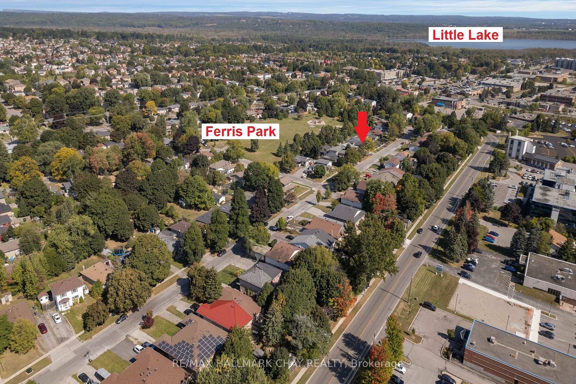 Photo 3 of 114 Daphne Crescent, Barrie, Cundles East — HOMEH