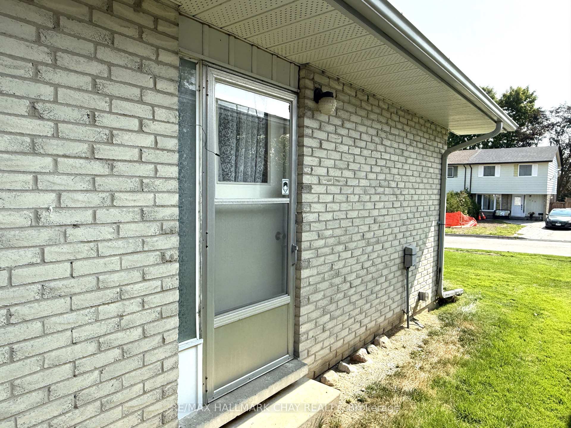 Photo 27 of 114 Daphne Crescent, Barrie, Cundles East — HOMEH