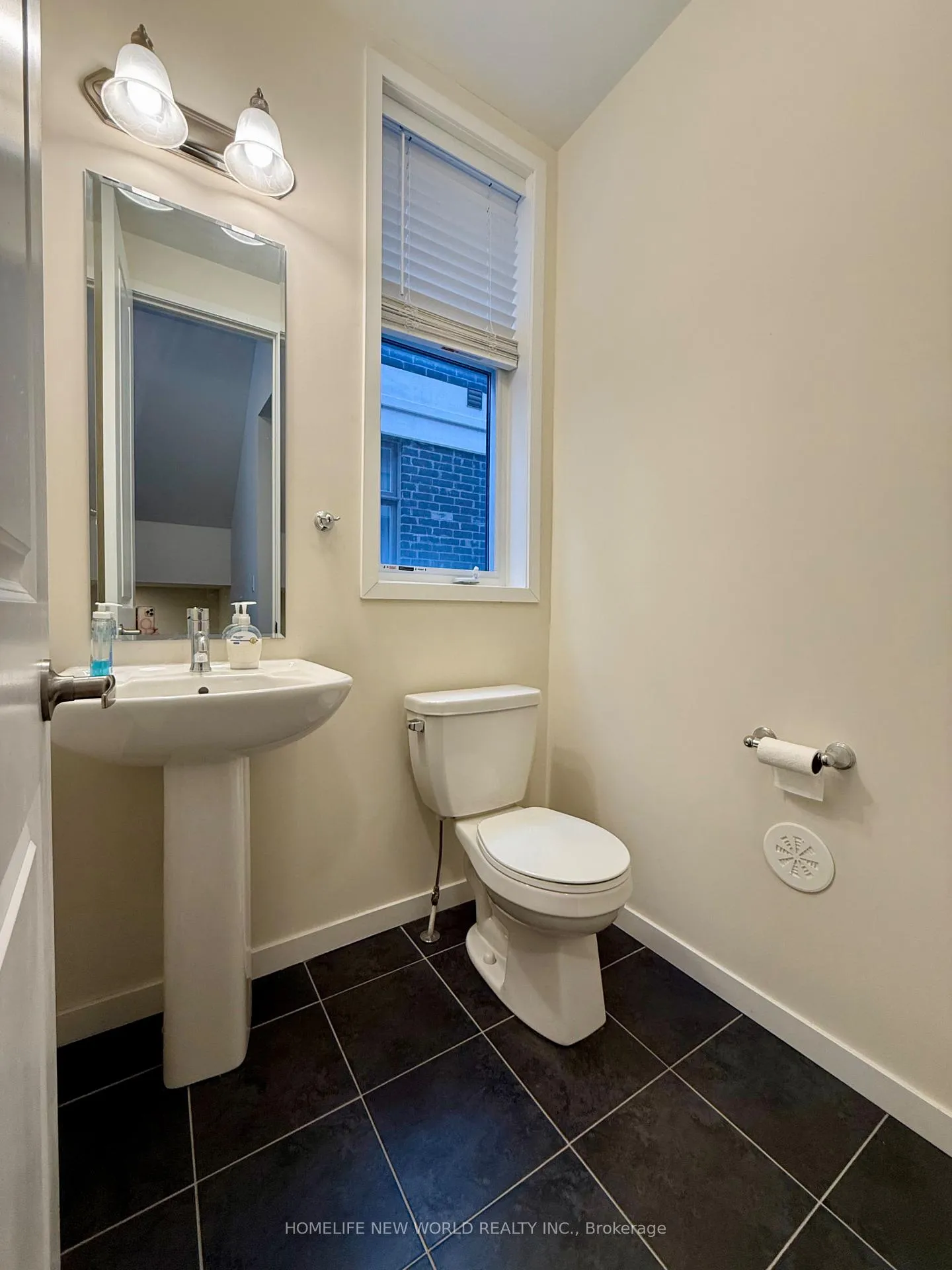 Photo 12 of 36 Armillo Place, Markham, Wismer — HOMEH