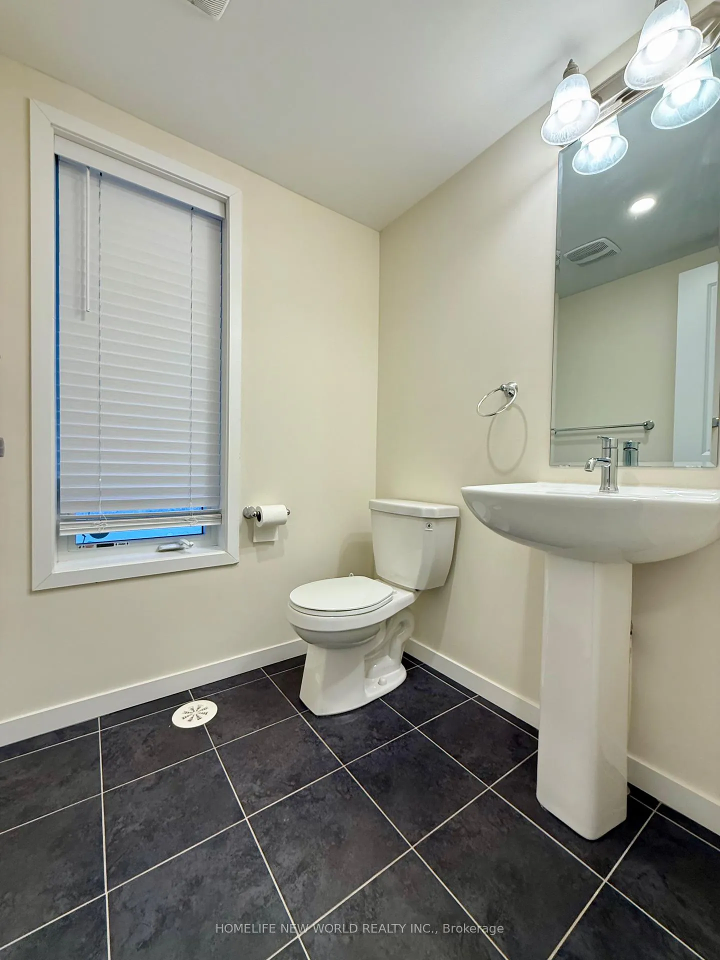 Photo 23 of 36 Armillo Place, Markham, Wismer — HOMEH