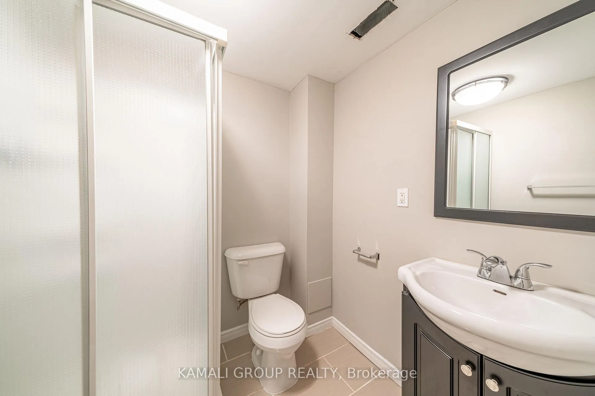 Photo 27 of 913 Carnaby Crescent, Oshawa, Centennial — HOMEH