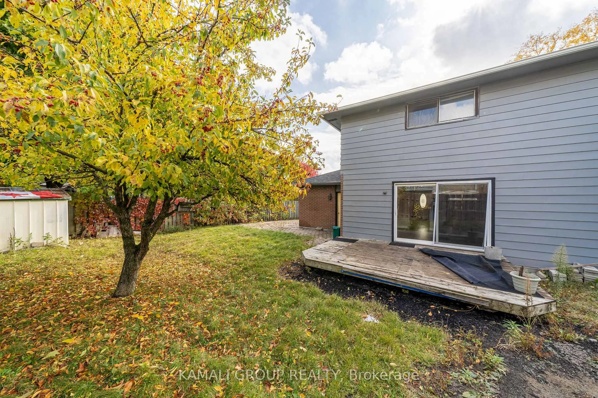 Photo 29 of 913 Carnaby Crescent, Oshawa, Centennial — HOMEH