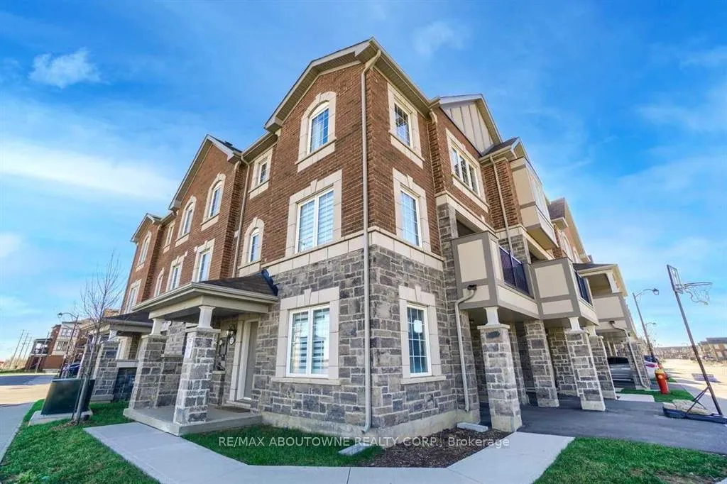 Photo 1 of Unit #62, 975 Whitlock Avenue, Milton, Cobban — HOMEH
