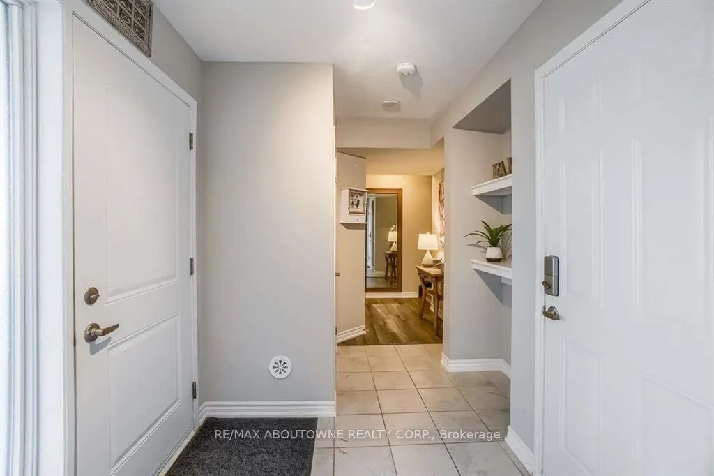 Photo 5 of Unit #62, 975 Whitlock Avenue, Milton, Cobban — HOMEH