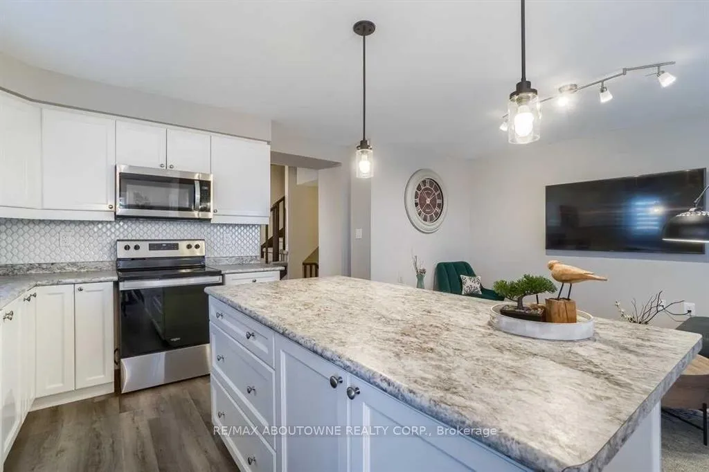 Photo 17 of Unit #62, 975 Whitlock Avenue, Milton, Cobban — HOMEH